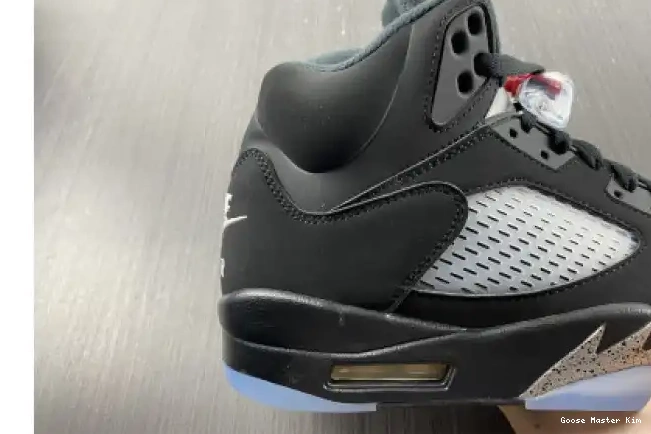 5 (2016) AIR 845035-003 JORDAN METALLIC BLACK 0515